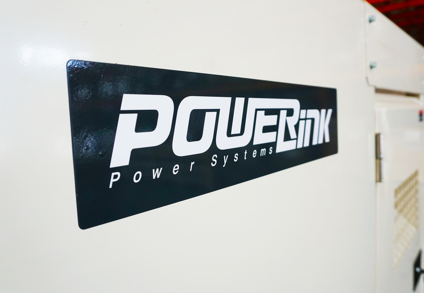Газопоршневая электростанция (ГПГУ) PowerLink 200 кВт в кожухе, для майнинг-фермы.